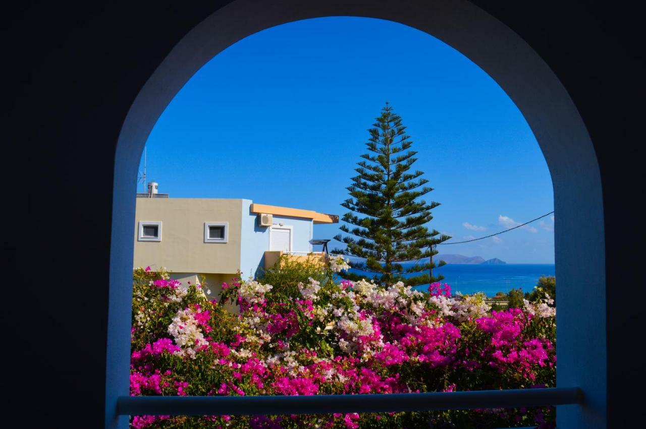 United Blue Resorts - White Sand Karteros Dış mekan fotoğraf